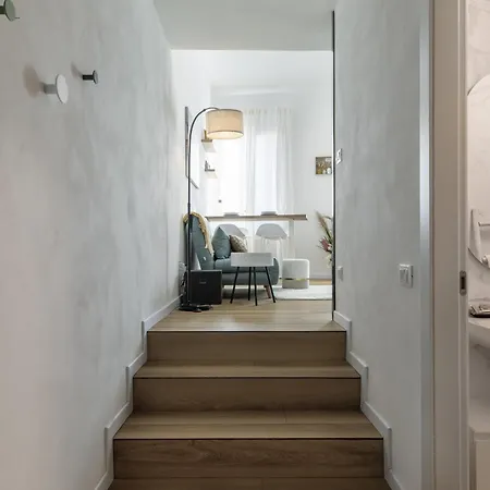 Ines & Dados Luxury Loft In Апартаменты