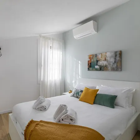 Ines & Dados Luxury Loft In Lejlighed